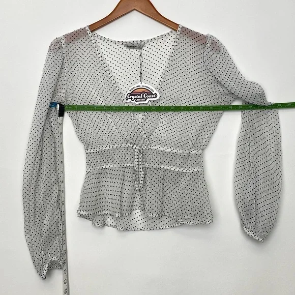 Sheer balletcore polka dot blouse - Picture 3 of 5